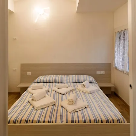Κάμπινγκ Harmonia Village Τζεσόλο Λίντο
